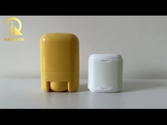 How is the 15g replaceable sunscreen stick assembled?